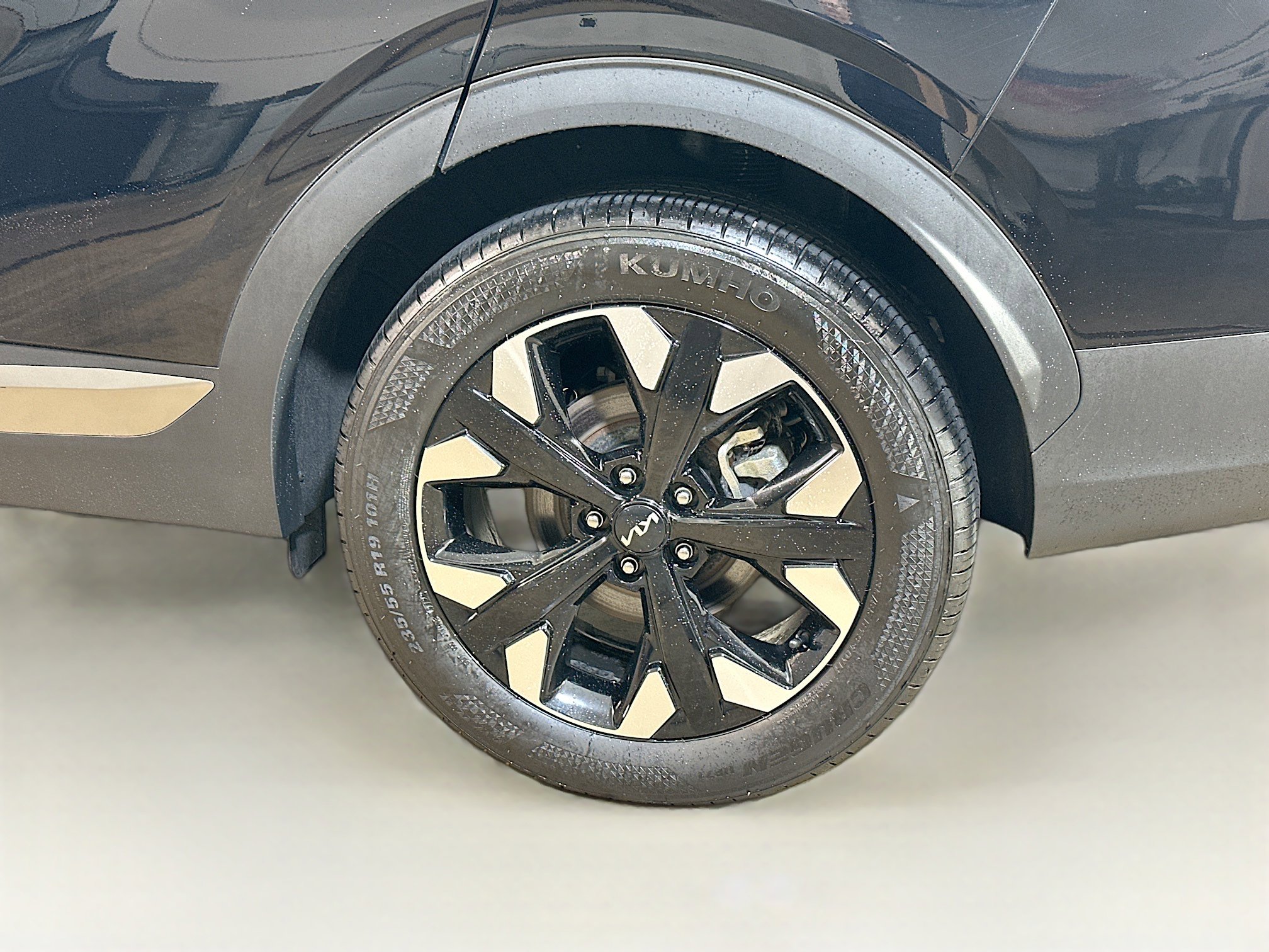 2023 Kia Sportage X-Line photo 2