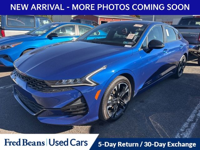 2022 Kia K5 GT-Line photo 3