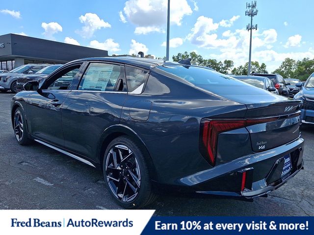 2025 Kia K4 GT-Line photo 3