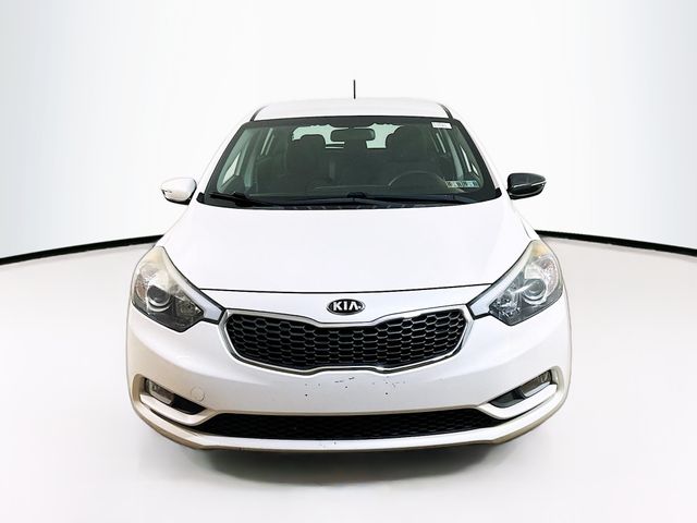 Used 2016 Kia Forte5 LX with VIN KNAFK5A85G5584072 for sale in Langhorne, PA