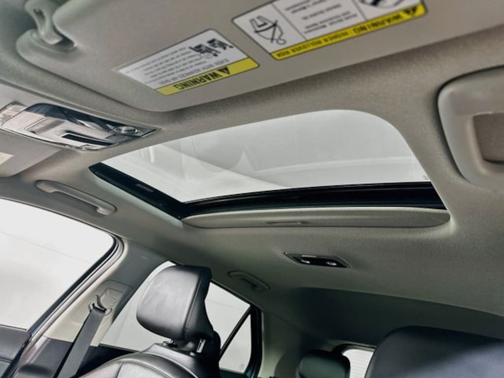 Certified 2024 Kia Niro SX Touring SUV