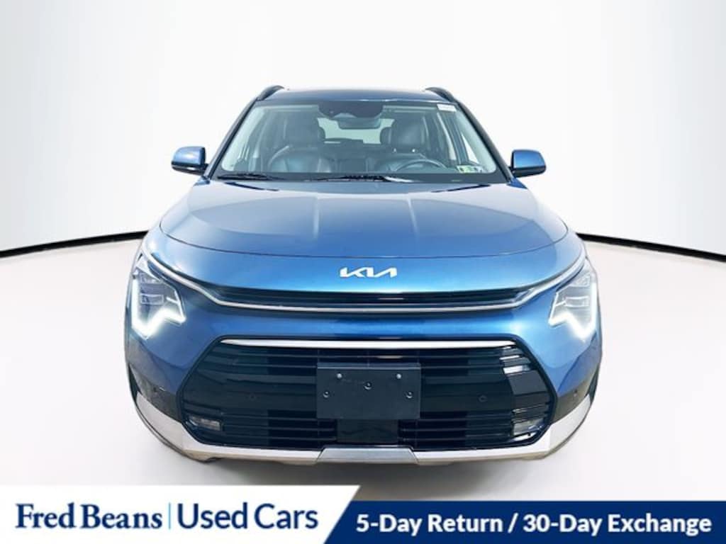 Certified 2023 Kia Niro SX Touring SUV