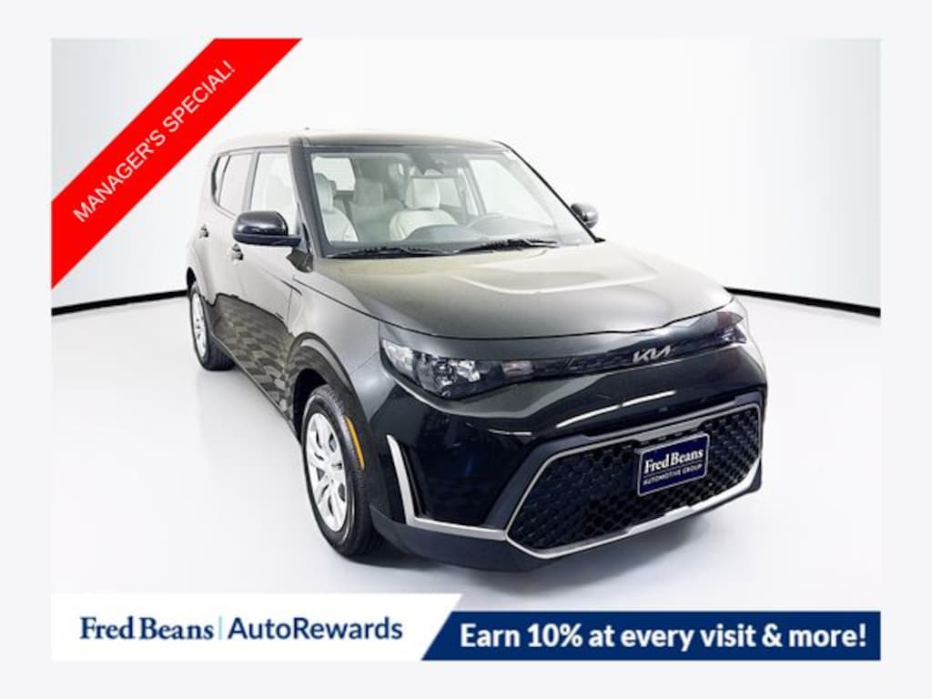 Certified 2023 Kia Soul LX Hatchback