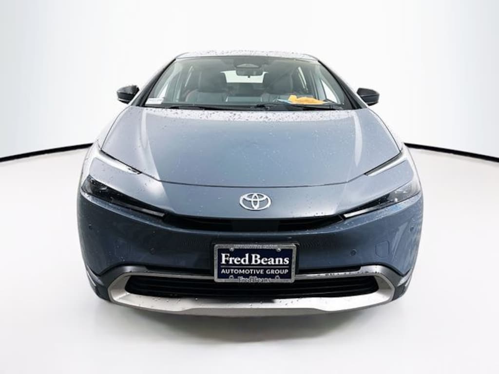 Used 2023 Toyota Prius Prime SE Hatchback