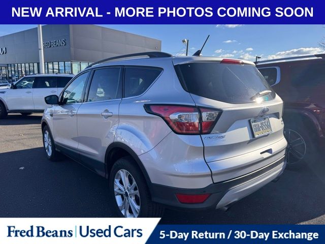 2018 Ford Escape SEL photo 4