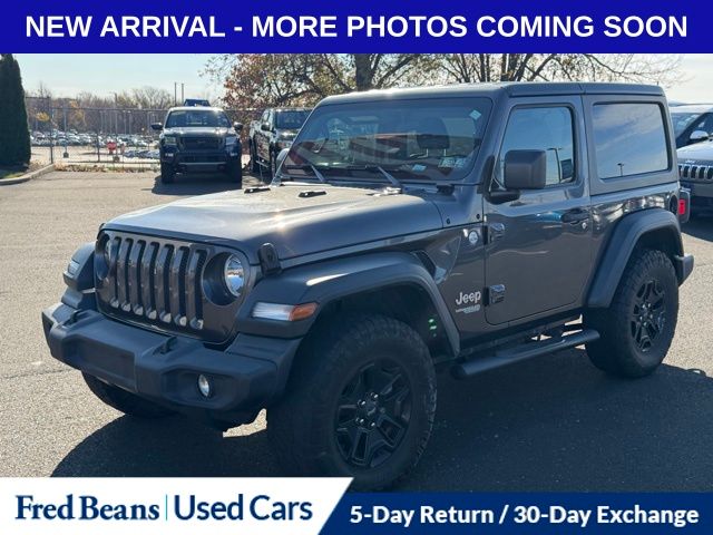 2019 Jeep Wrangler Sport S photo 3