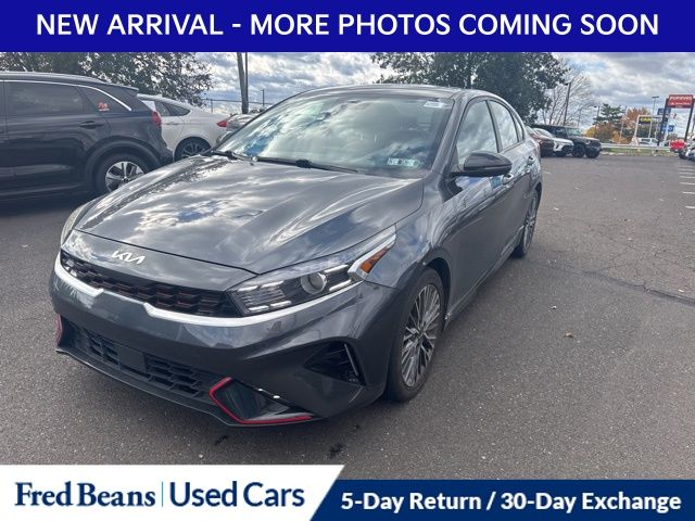 2023 Kia Forte GT-Line photo 3