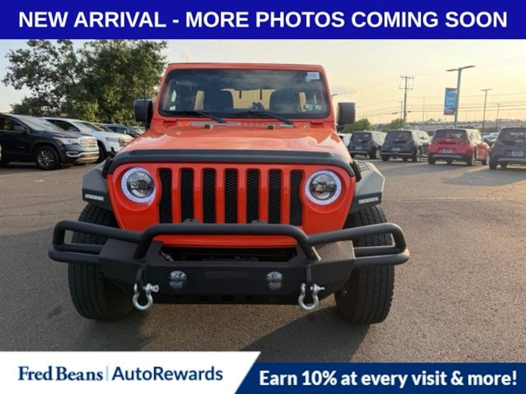 Used 2018 Jeep Wrangler Unlimited Sport S SUV