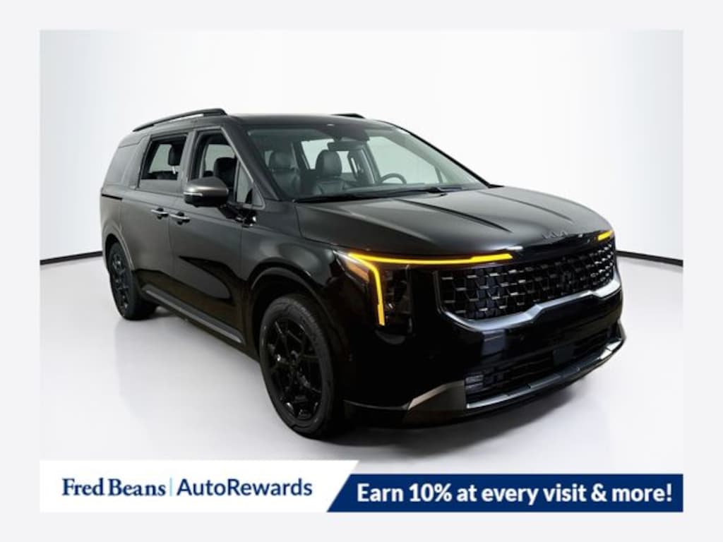 New 2025 Kia Carnival Hybrid SX Van Passenger Van