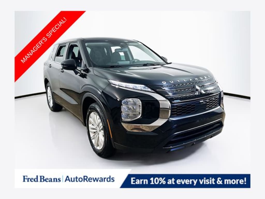 Used 2023 Mitsubishi Outlander ES SUV