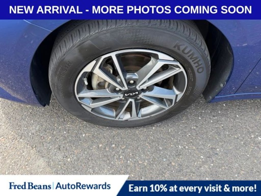 Used 2023 Kia Forte LXS Sedan