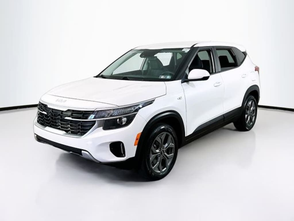 Used 2024 Kia Seltos LX SUV