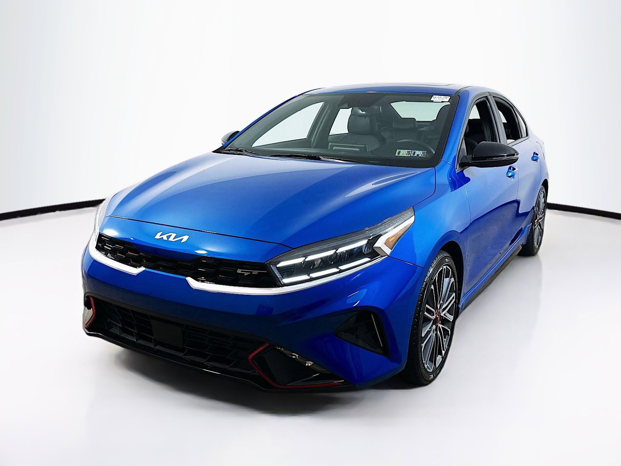 2023 Kia Forte GT photo 3