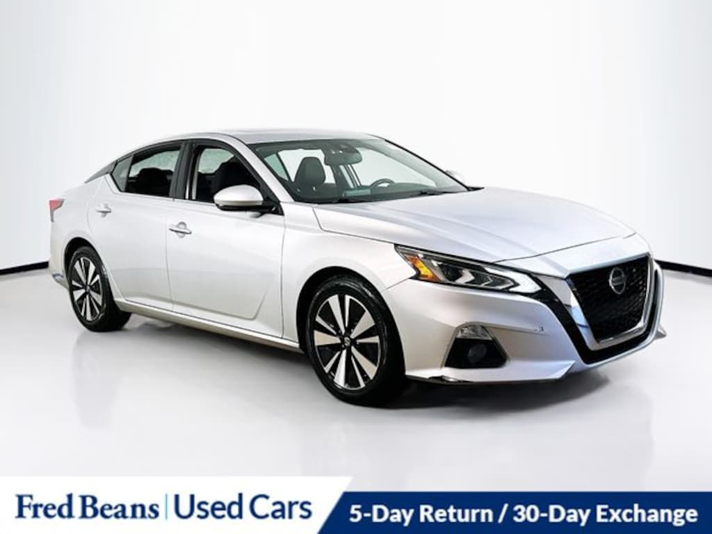 Used 2019 Nissan Altima 2.5 SV Sedan