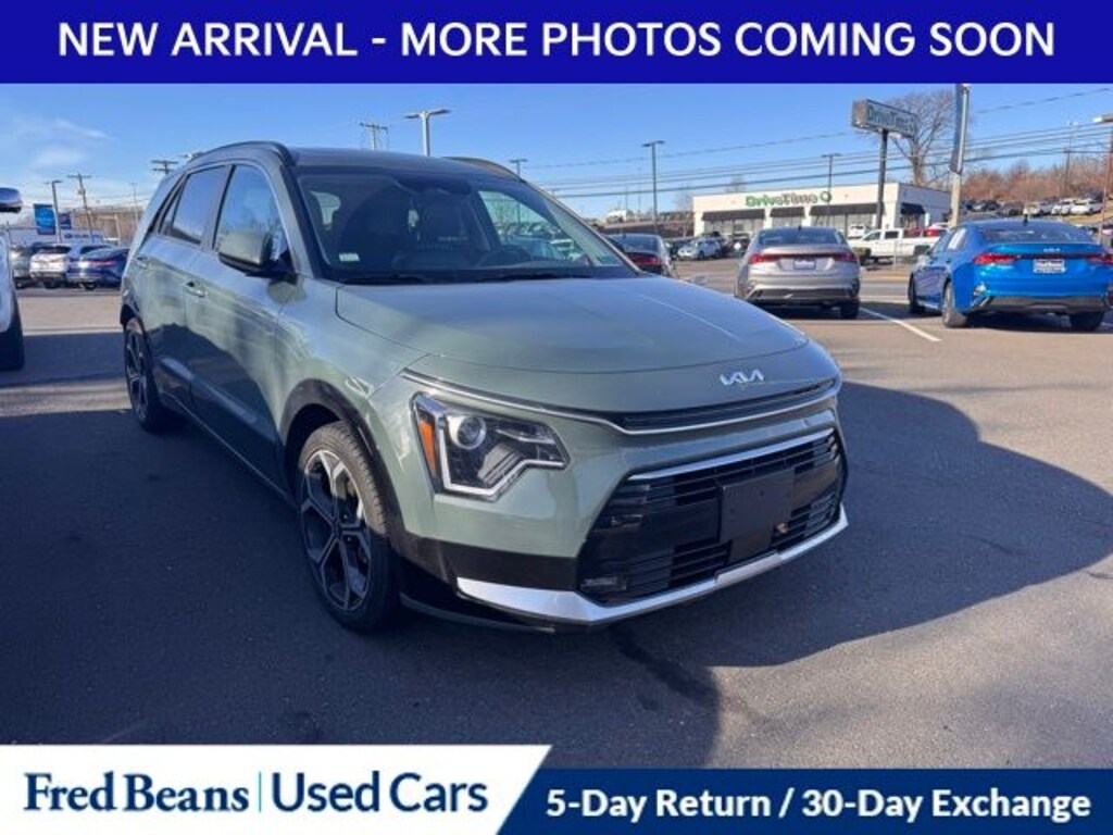 Certified 2023 Kia Niro EX Touring SUV