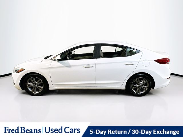 2017 Hyundai Elantra SE photo 4