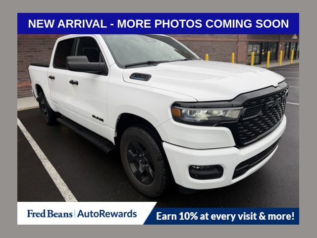 2025 RAM 1500 Tradesman 4x4 Crew Cab 5'7's photo
