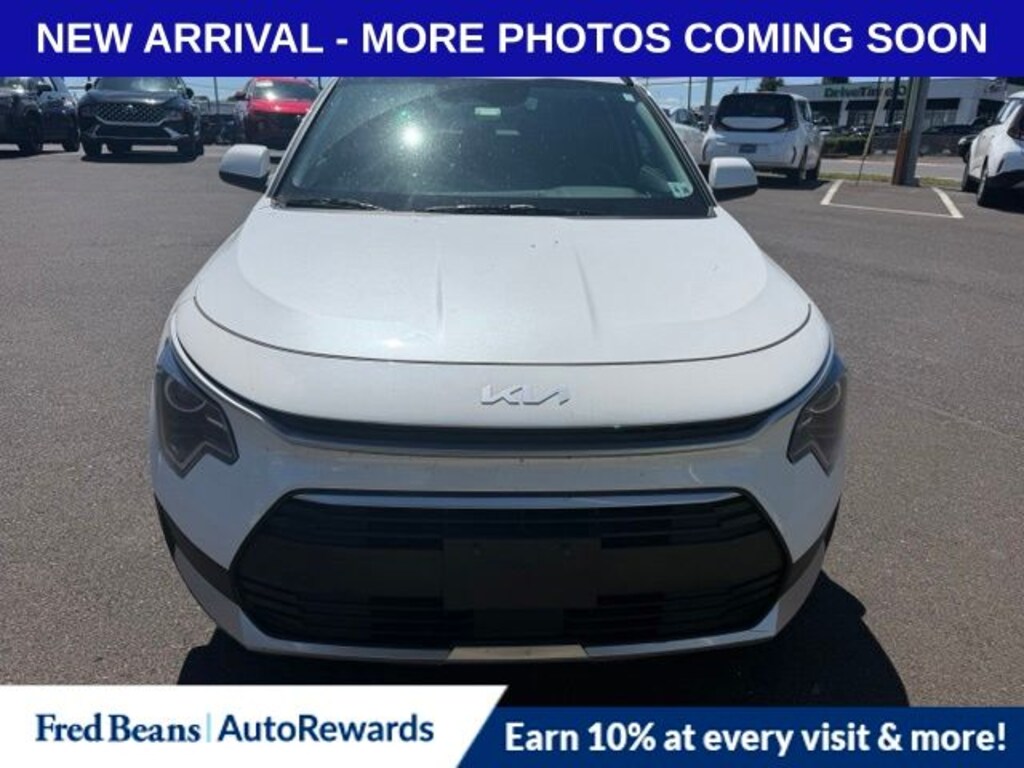 Used 2023 Kia Niro EX SUV