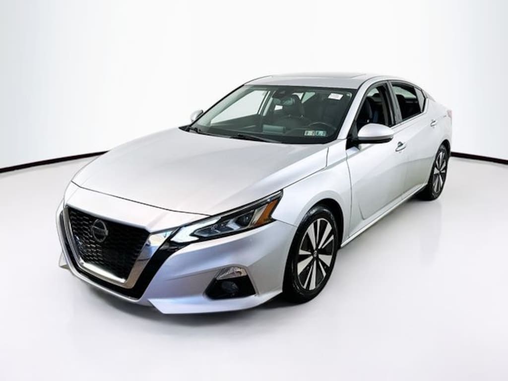 Used 2019 Nissan Altima 2.5 SV Sedan