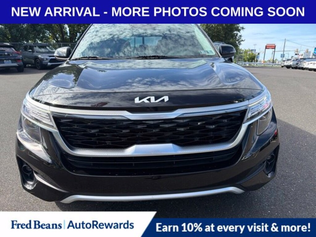 Used 2023 Kia Seltos EX SUV
