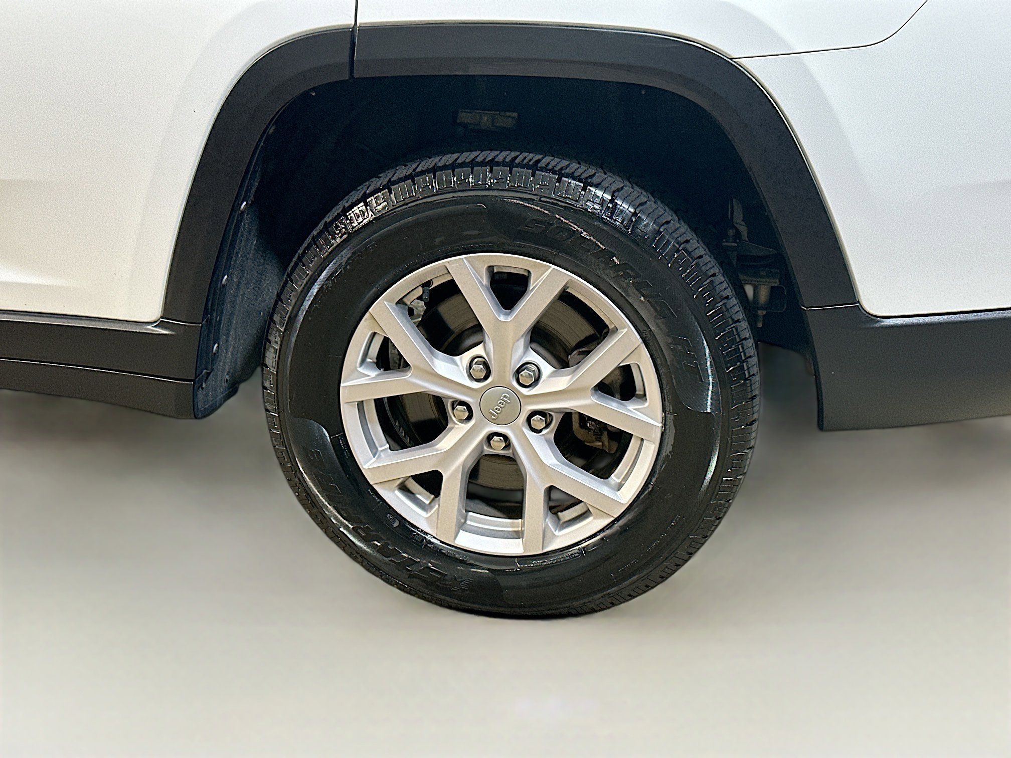 2021 Jeep Grand Cherokee Limited photo 4