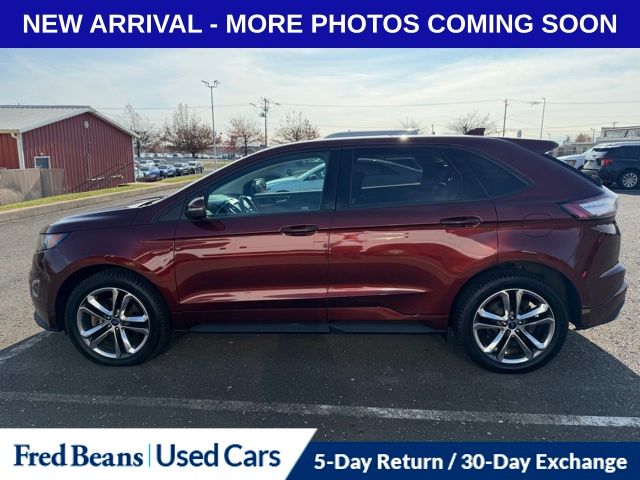 2015 Ford Edge Sport photo 4