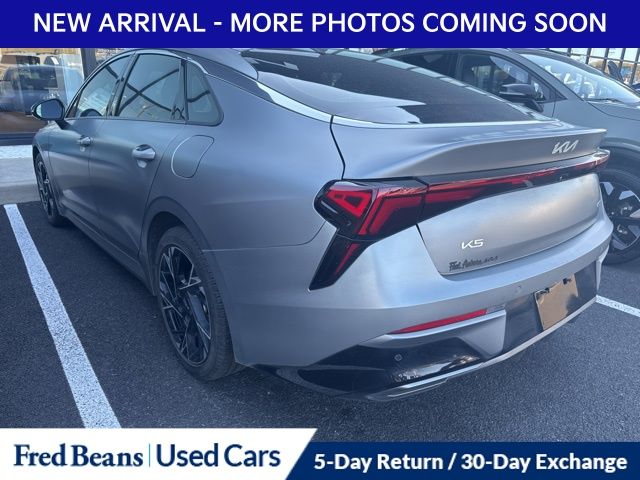 2025 Kia K5 GT-Line photo 4