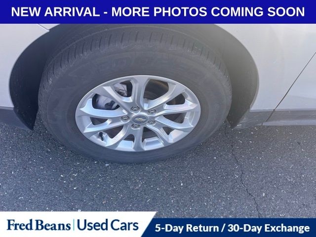 2021 Chevrolet Equinox LS photo 4