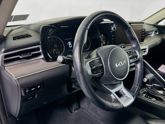 2022 Kia K5 EX - Photo 9