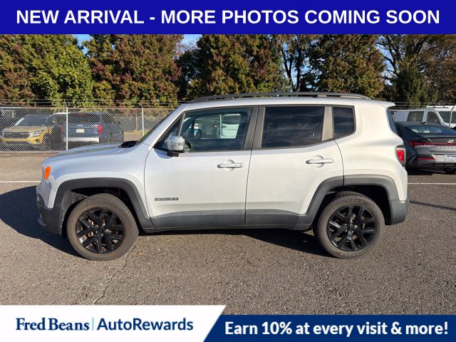 Used 2017 Jeep Renegade Latitude SUV
