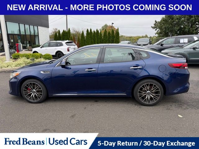 2018 Kia Optima SX photo 2