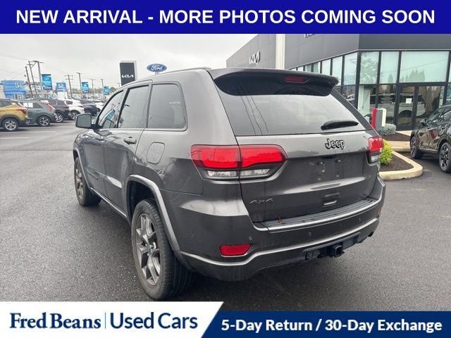 2021 Jeep Grand Cherokee Anniversary Edition photo 3