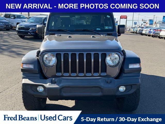 2019 Jeep Wrangler Sport S photo 2