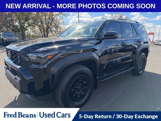 2025 Toyota 4Runner TRD Off-Road Premium photo 2