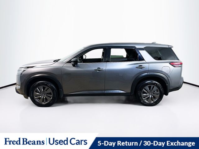 2024 Nissan Pathfinder S photo 4