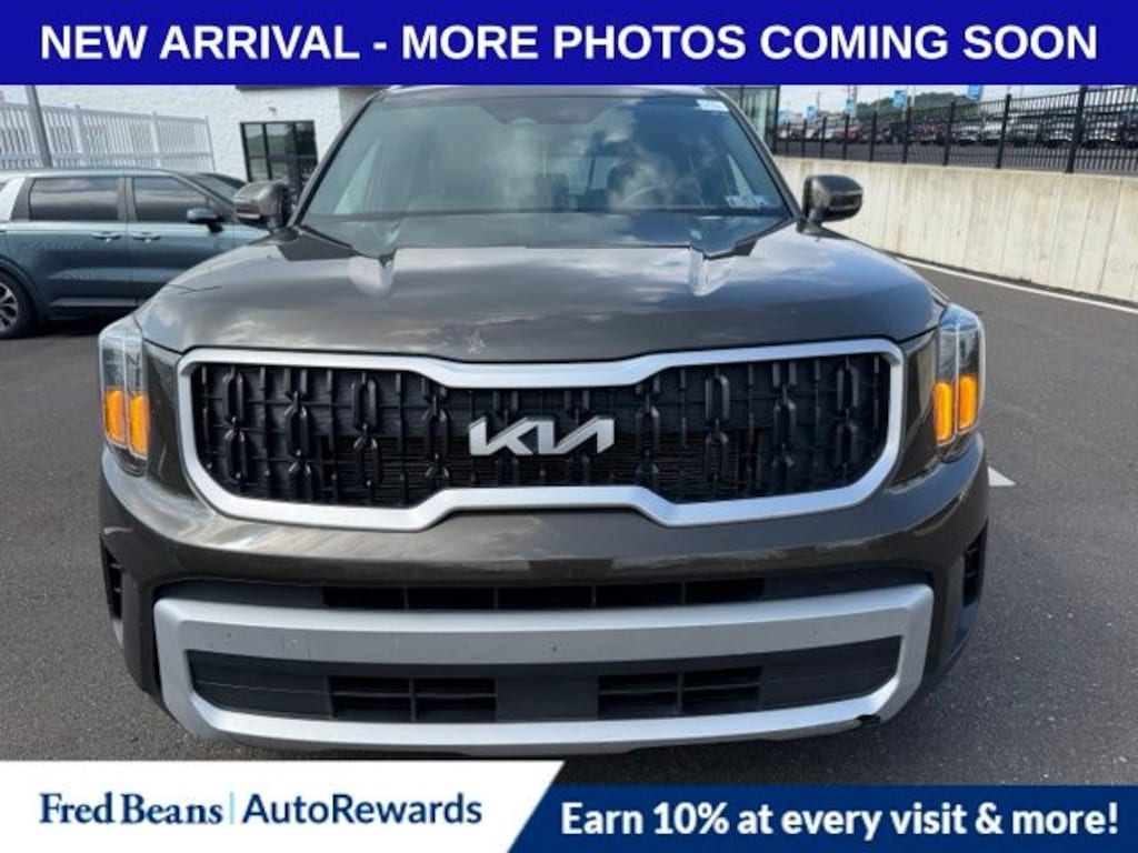Used 2024 Kia Telluride EX SUV