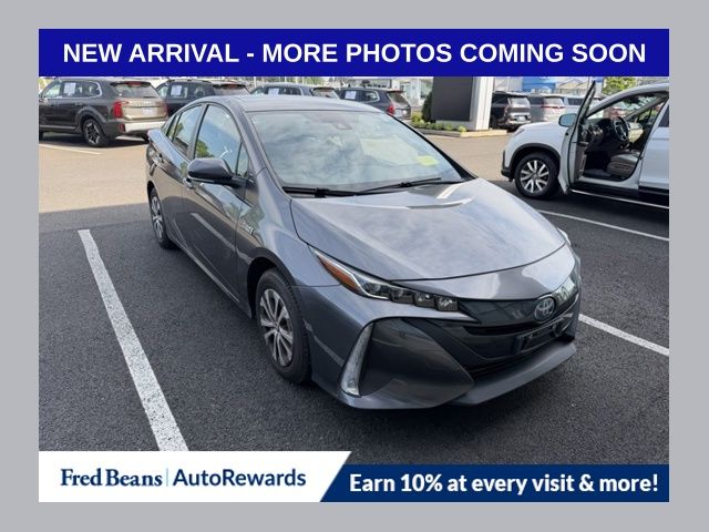 2021 Toyota Prius Prime XLE's photo
