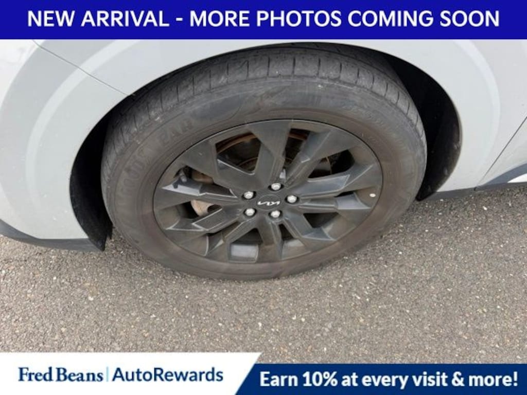 Certified 2024 Kia Carnival SX Prestige MPV