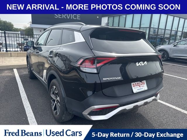 2023 Kia Sportage Hybrid EX photo 4