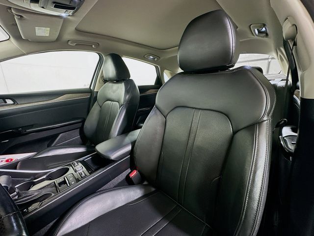 2022 Kia K5 EX - Photo 21