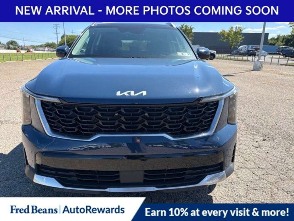 Certified 2025 Kia Sorento S SUV