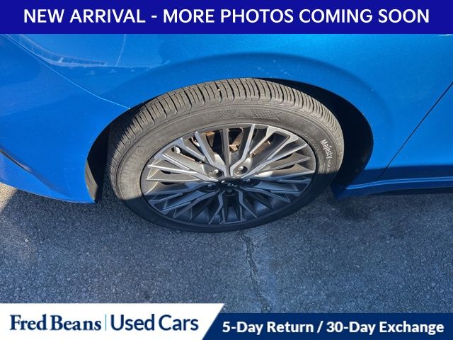 2024 Kia Forte GT-Line photo 4