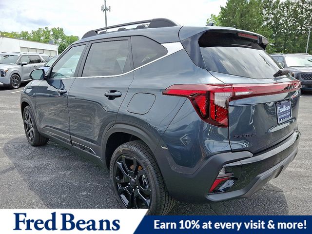 2025 Kia Seltos X-Line photo 3