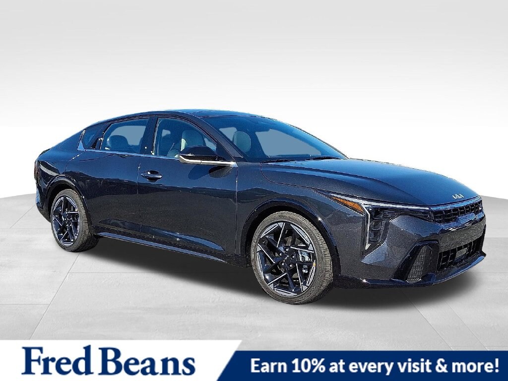 New 2026 Kia K4 GT-Line Sedan