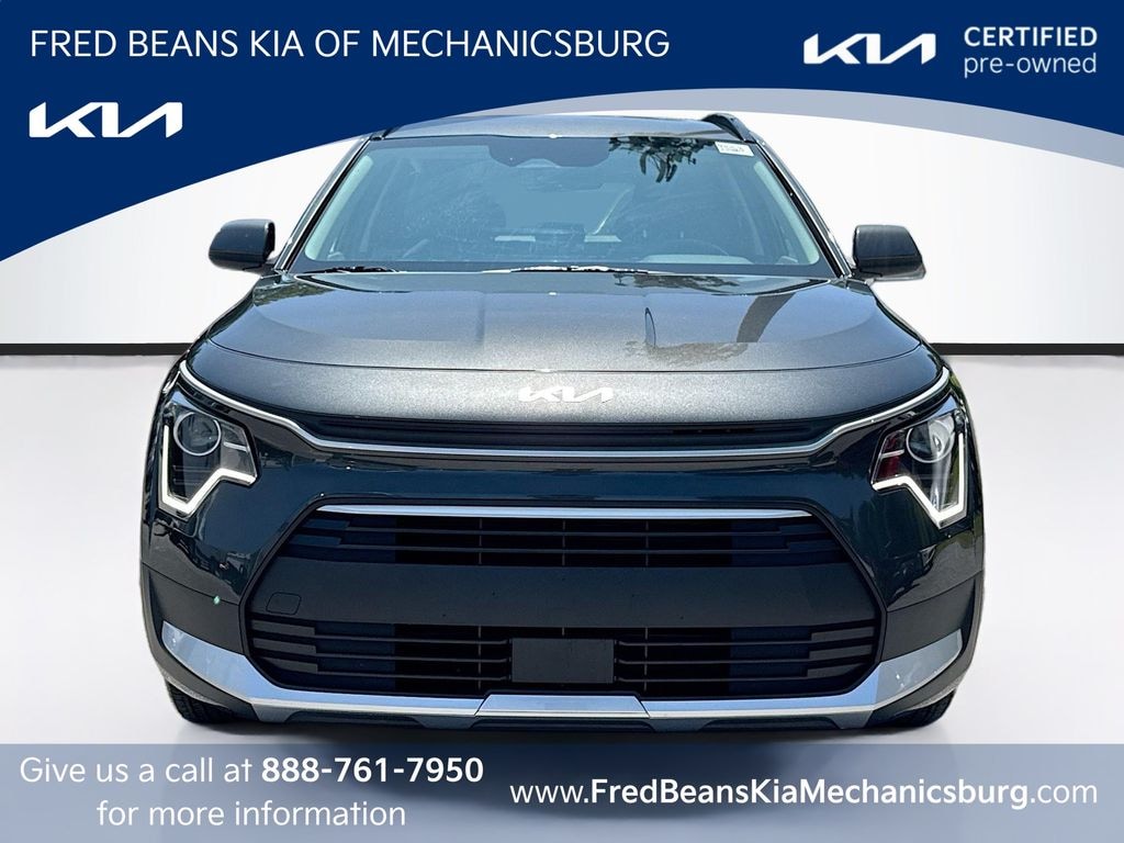 Certified 2025 Kia Niro EX SUV