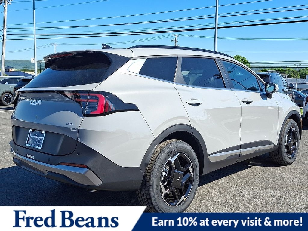 New 2026 Kia Sportage EX SUV