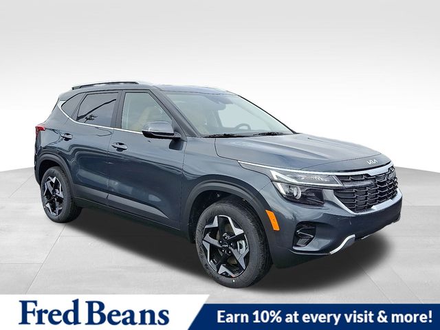 2025 Kia Seltos EX's photo