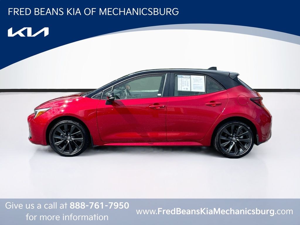 Used 2025 Toyota Corolla Hatchback XSE Hatchback