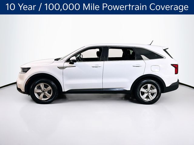 2022 Kia Sorento LX photo 4