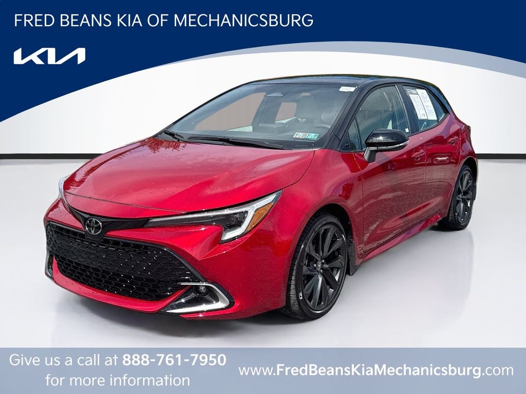 Used 2025 Toyota Corolla Hatchback XSE Hatchback
